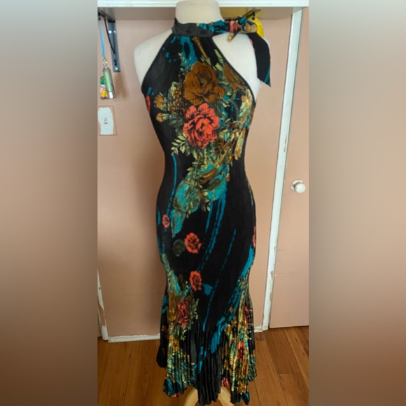 il capriccio Dresses & Skirts - Il capriccio floral dress size medium nwt